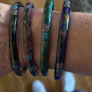 Vintage cloisonné bangles bracelets set of 4